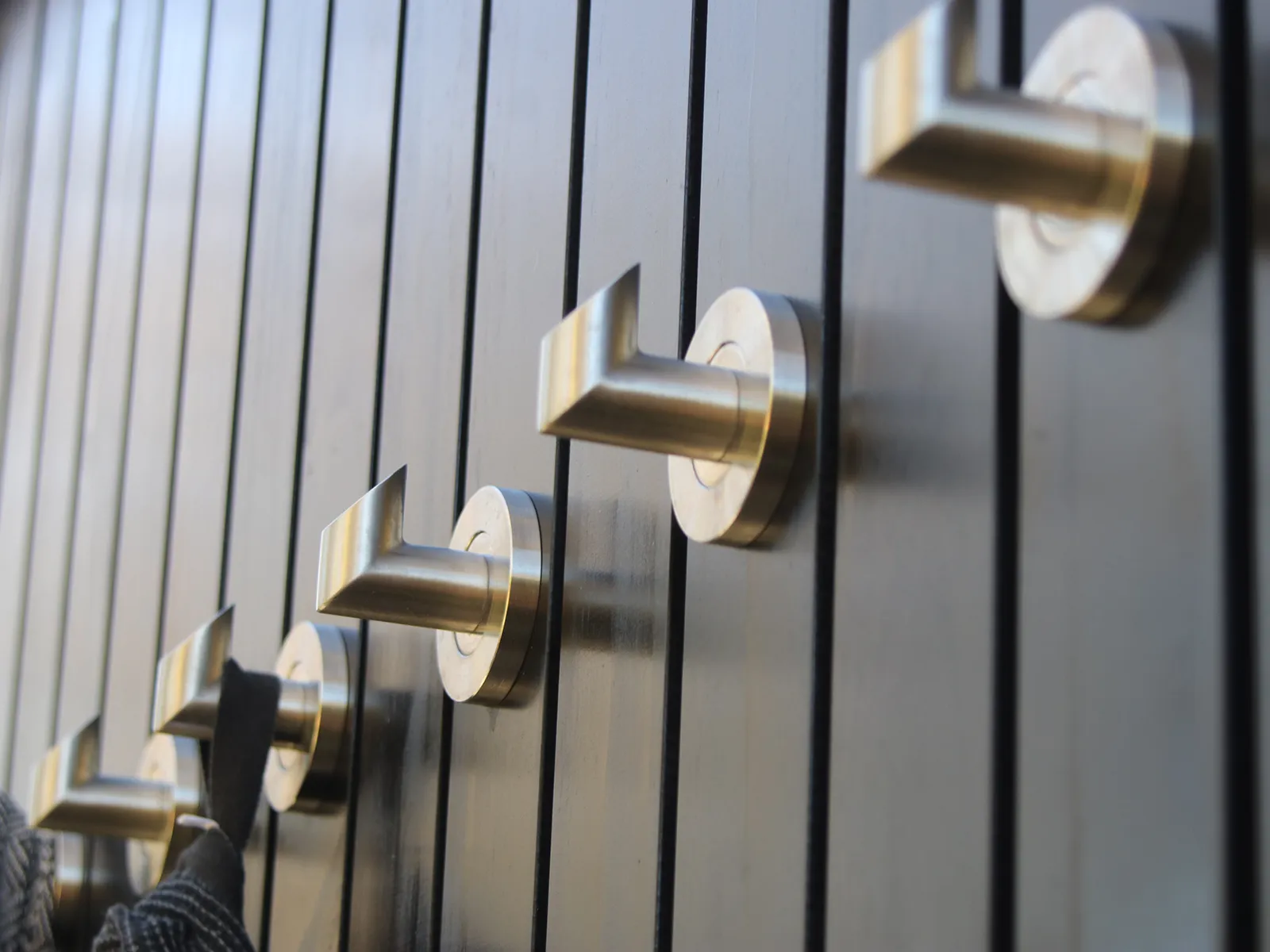 Wildhut build traditional luxury saunas