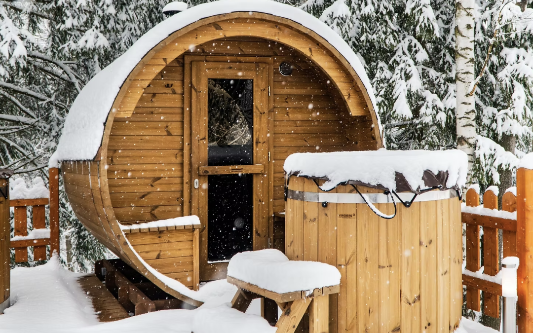 Barrel Saunas vs Traditional Outdoor Saunas